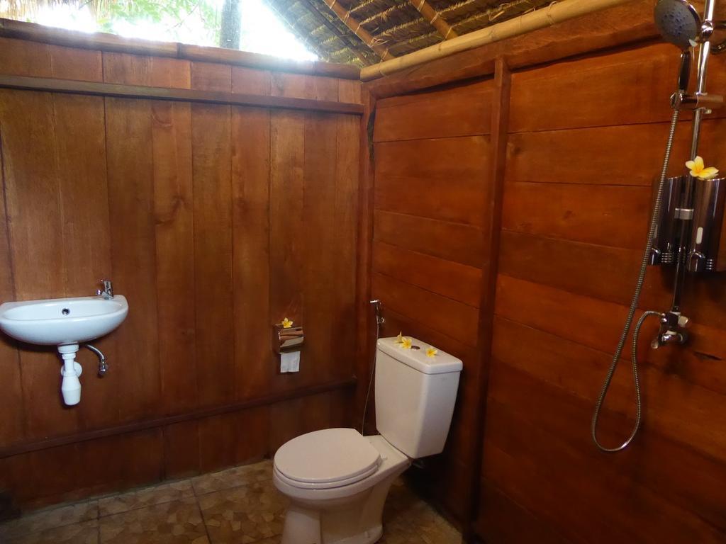 Shibui Garden Bungalows And Restaurant タンジュン エクステリア 写真