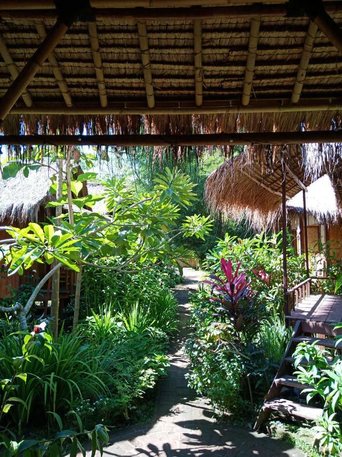Shibui Garden Bungalows And Restaurant タンジュン エクステリア 写真